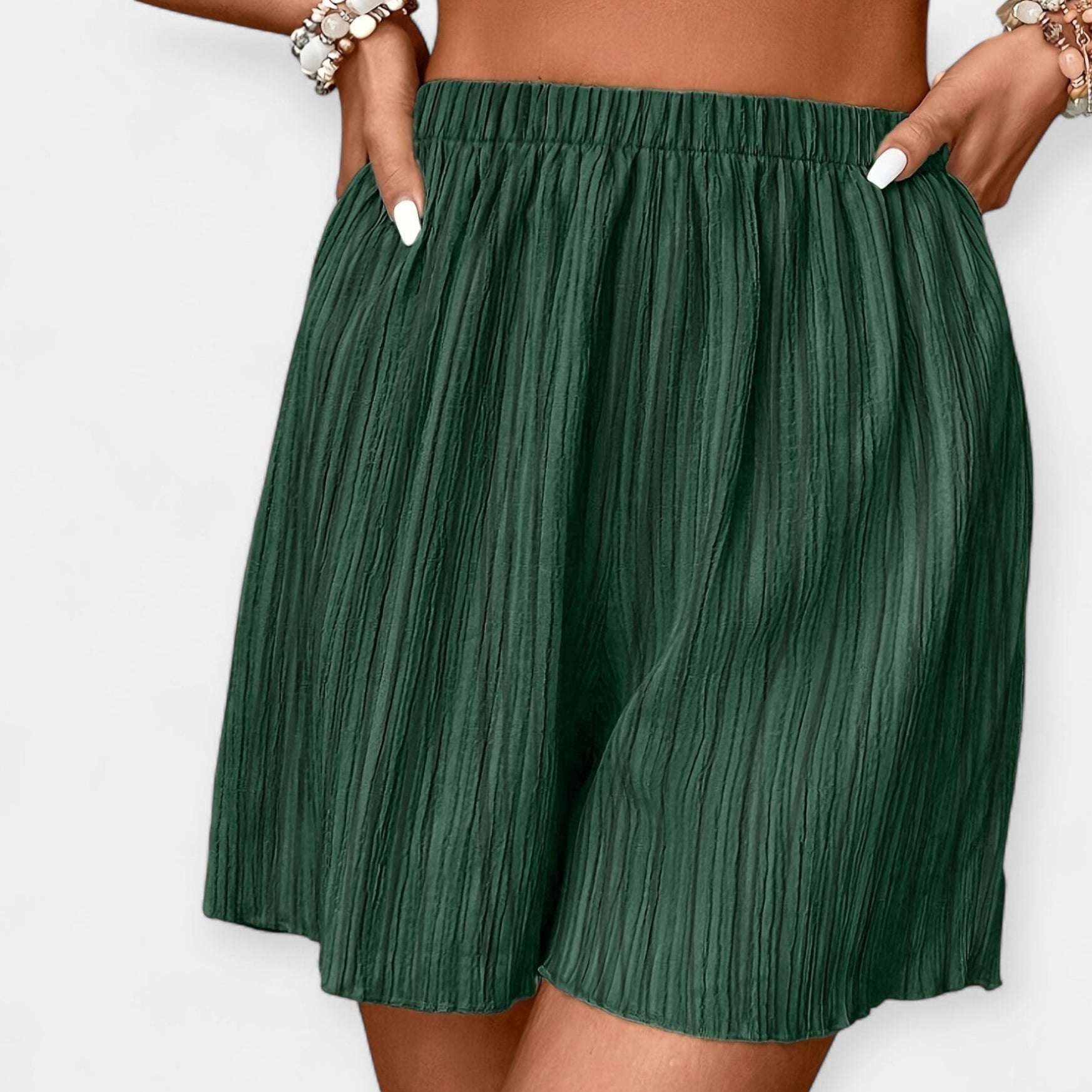Women's Pleated Shorts with Elastic Waist
